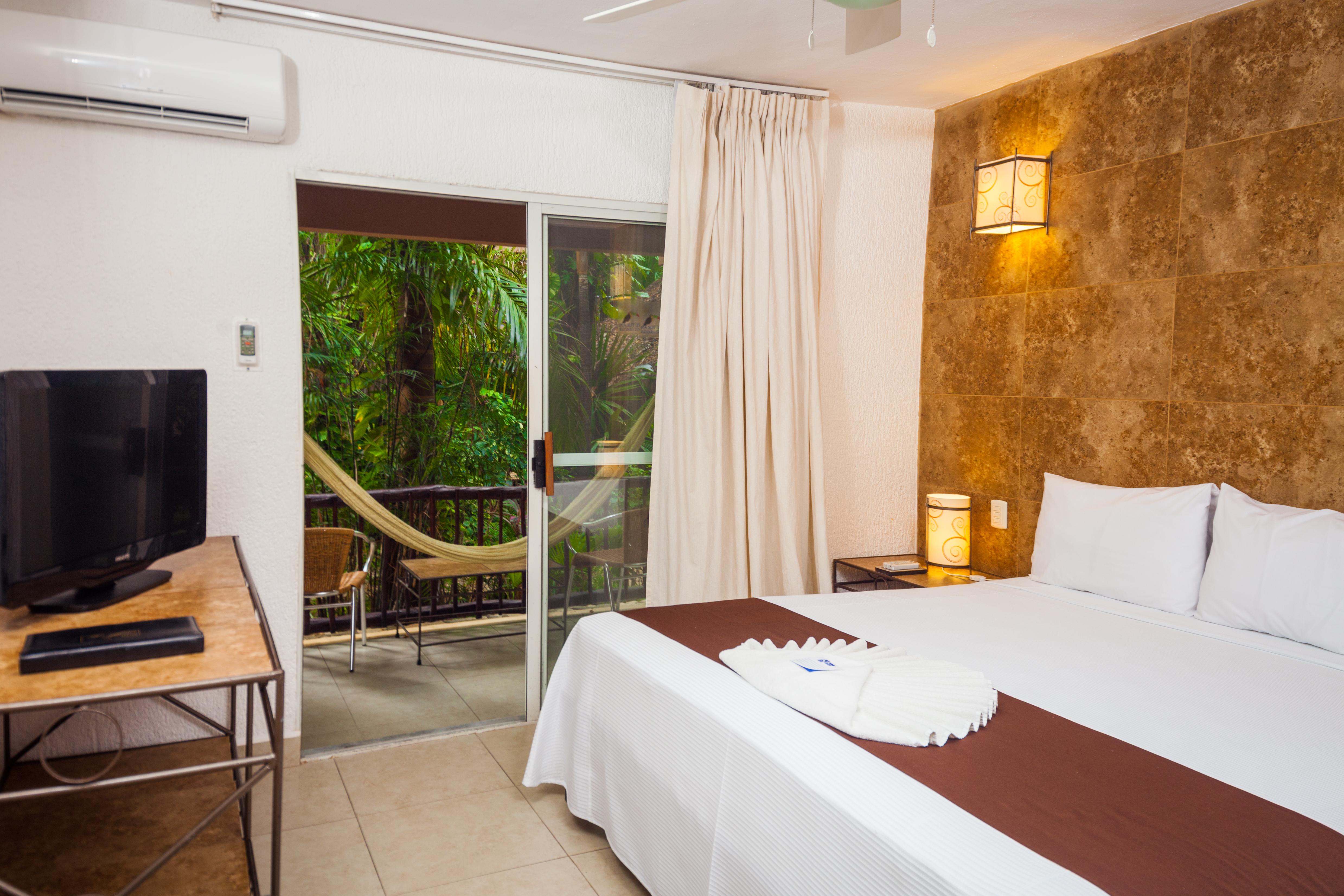 Tukan Hotel Playa Del Carmen Esterno foto